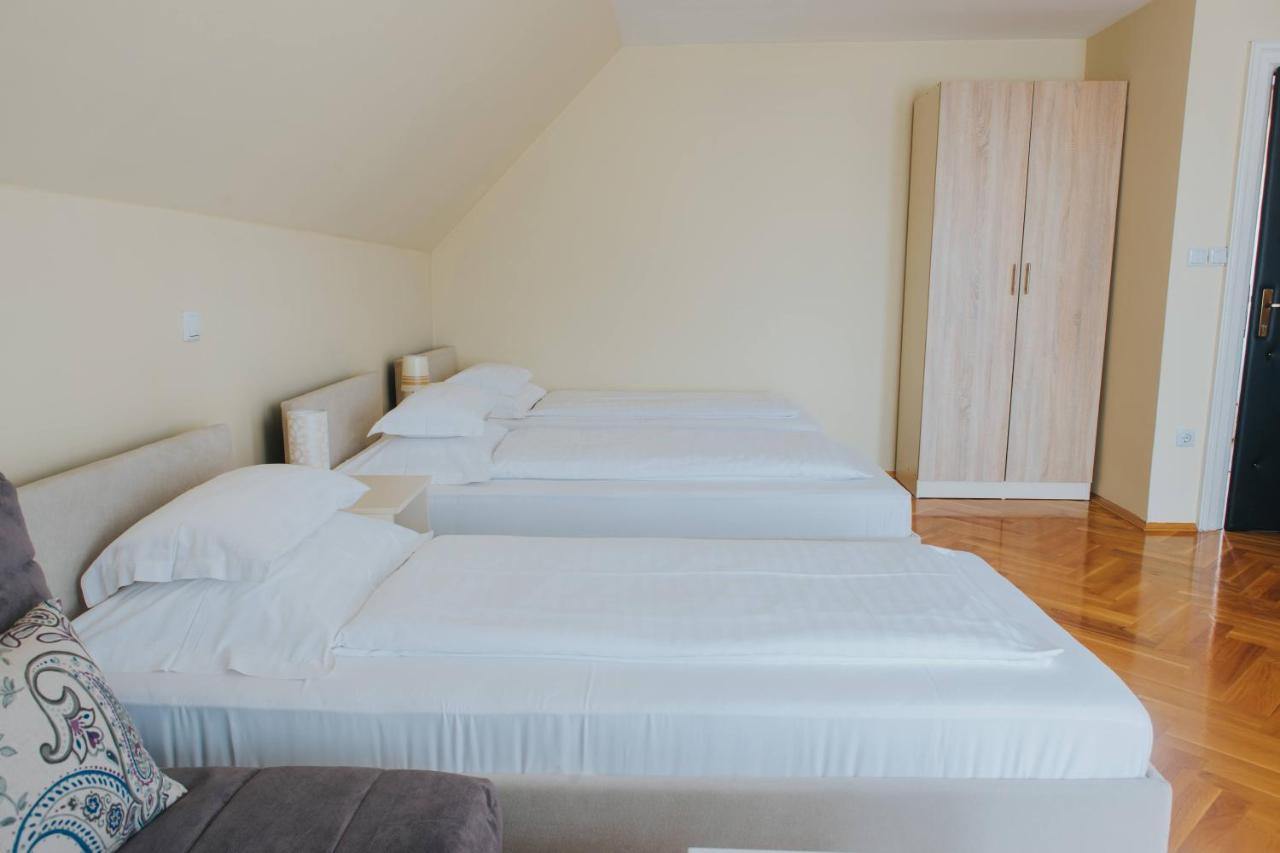 Motel Vila Bakarni Brcko Ngoại thất bức ảnh