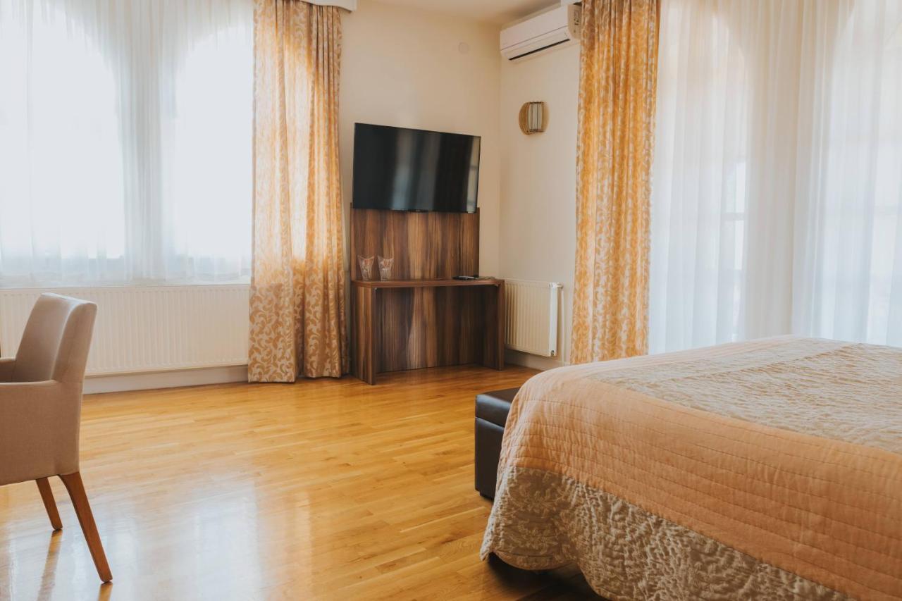 Motel Vila Bakarni Brcko Ngoại thất bức ảnh