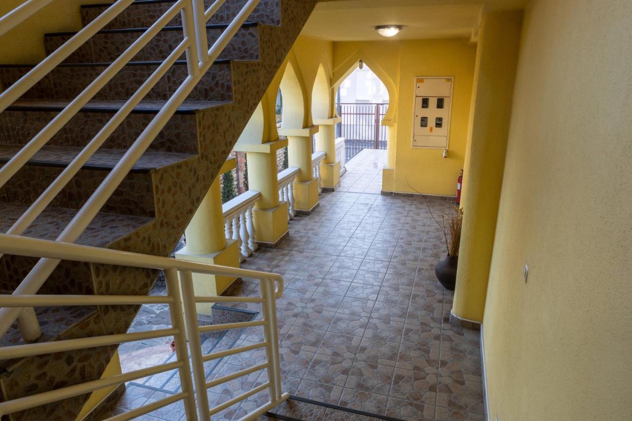 Motel Vila Bakarni Brcko Ngoại thất bức ảnh