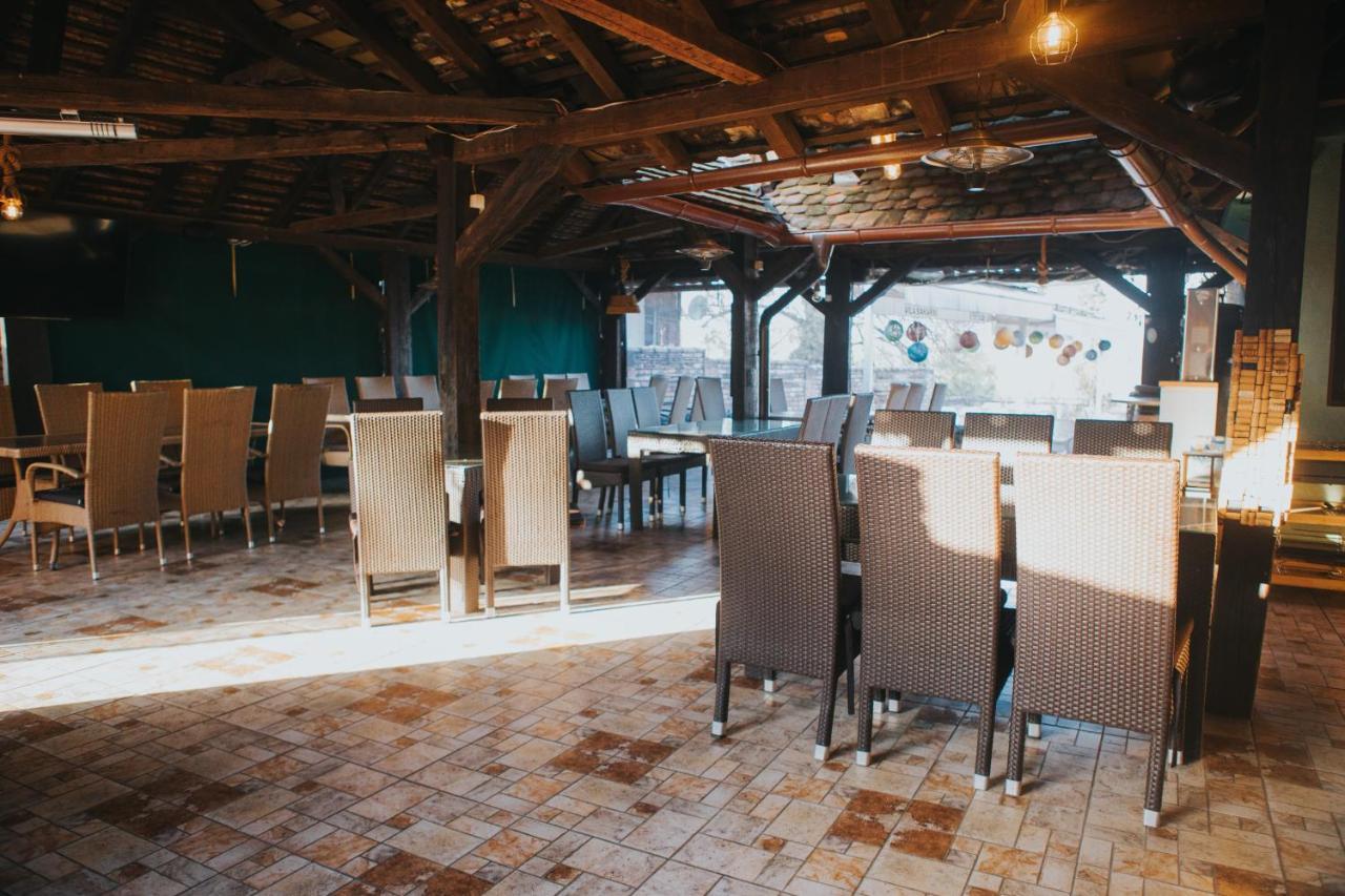 Motel Vila Bakarni Brcko Ngoại thất bức ảnh