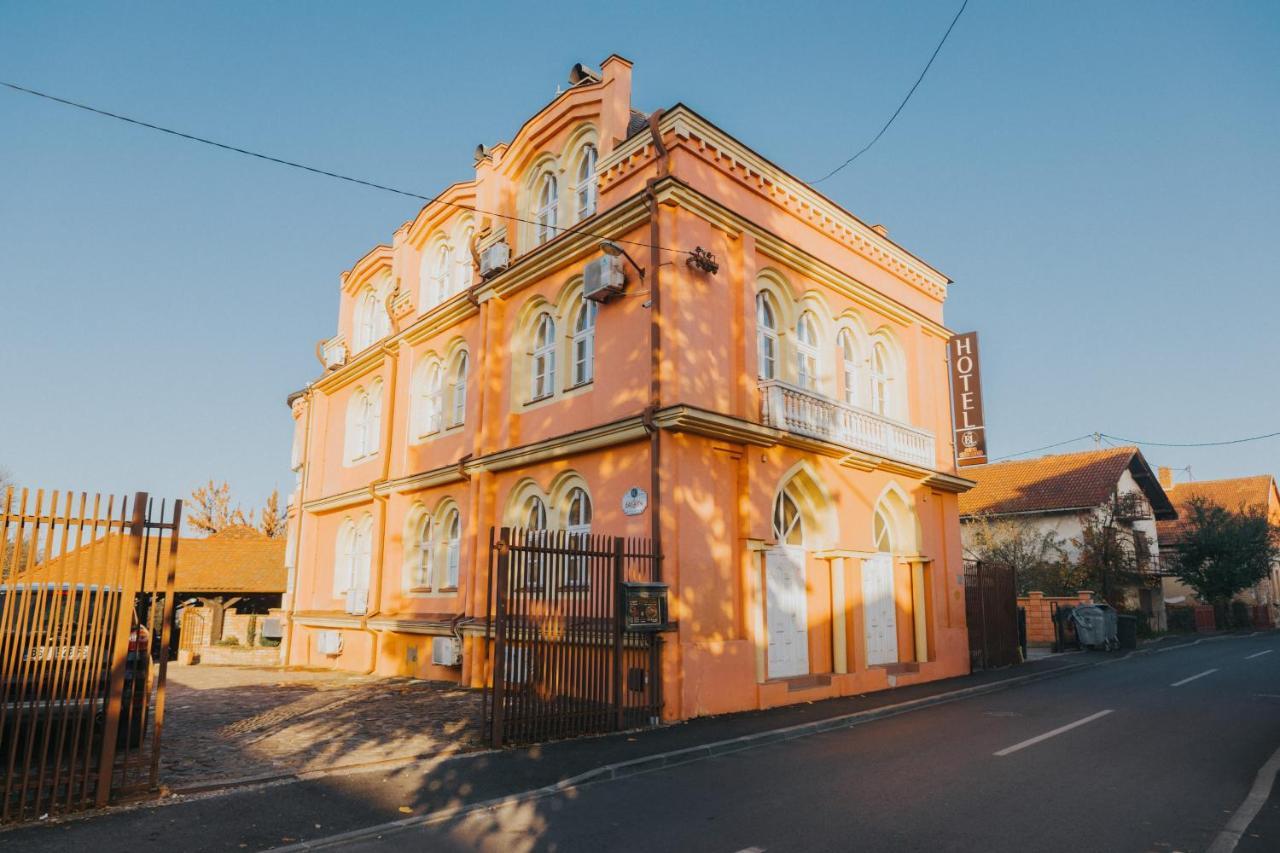 Motel Vila Bakarni Brcko Ngoại thất bức ảnh